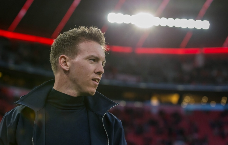 Nagelsmann mỉa mai Barca 'mua sắm mà không cần tiền'