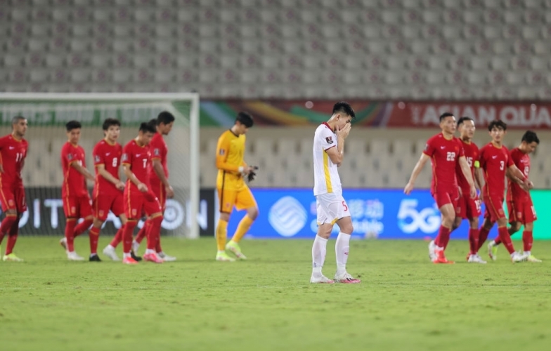 HLV Park đưa ra 'quyết định bất ngờ' với trung vệ Thanh Bình