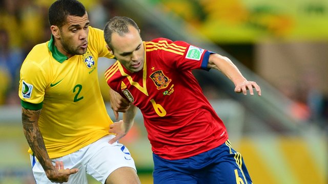 Huyền thoại Pele muốn Brazil tránh Tây Ban Nha