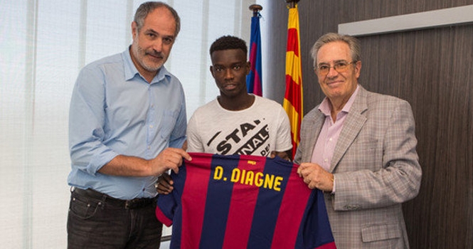 Thêm một tân binh chính thức gia nhập Barcelona