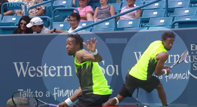 VIDEO: Pha xoay người đánh bóng 360 độ của ảo thuật gia Gael Monfils