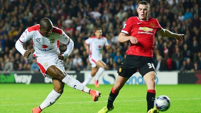 Video clip bàn thắng: MK DONS 4-0 Man United (Capital one Cup 2014)