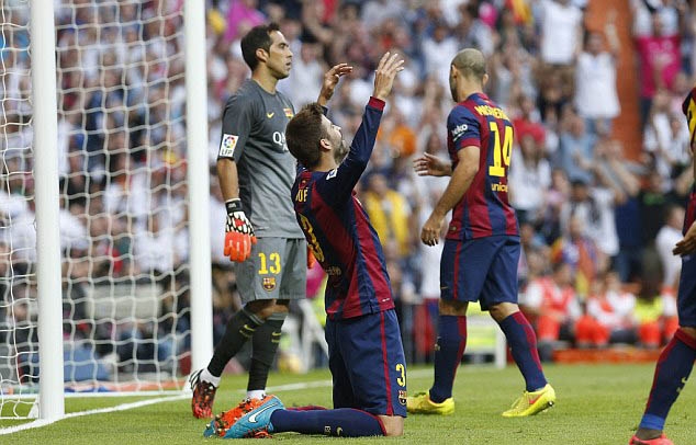 Tội đồ Pique nói về tình huống dẫn tới quả penalty