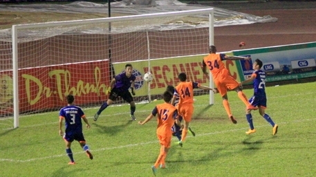 BTV Cup 2014: Chơi thiếu người, Than Quảng Ninh thua đậm SHB.ĐN