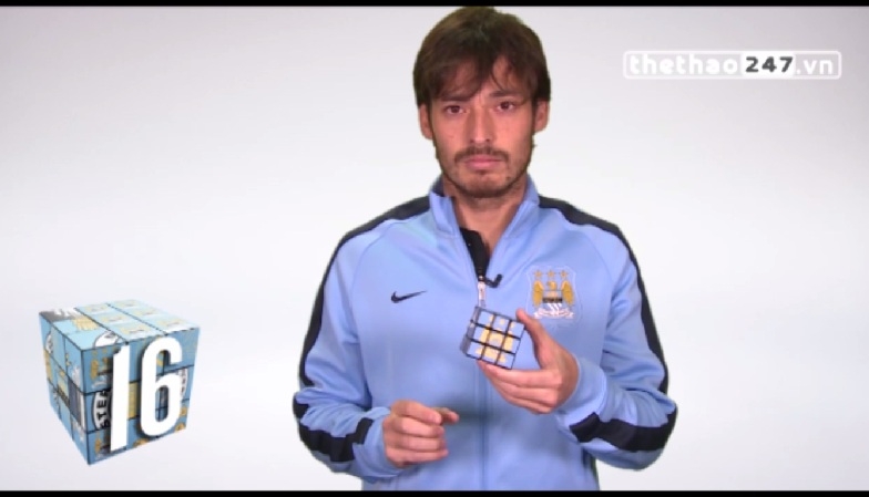 VIDEO: ''Thiên tài'' David Silva chơi rubic như thế nào?