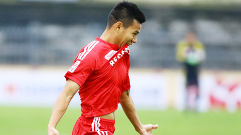 Chân sút nội vượt trội hơn ngoại binh ở V-League 2015