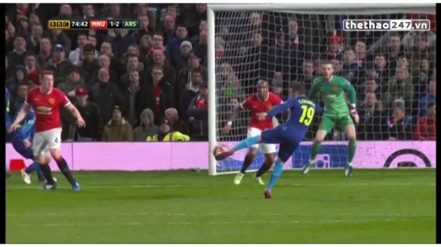 VIDEO: De Gea pha bay người cứu thua xuất thần từ chối siêu phẩm của Cazorla