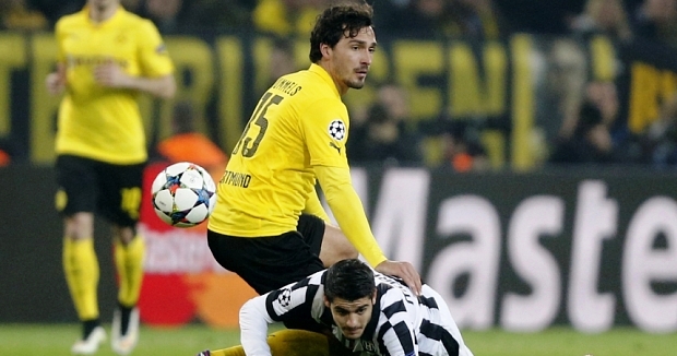 Hummels: 'Tôi chưa hề hứa sẽ gia nhập MU'
