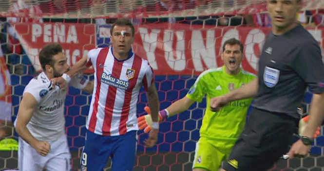 Đã làm rõ cáo buộc Carvajal cắn Mandzukic