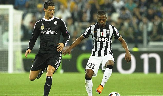 Người cũ Man United tự hào khi đánh bại Real