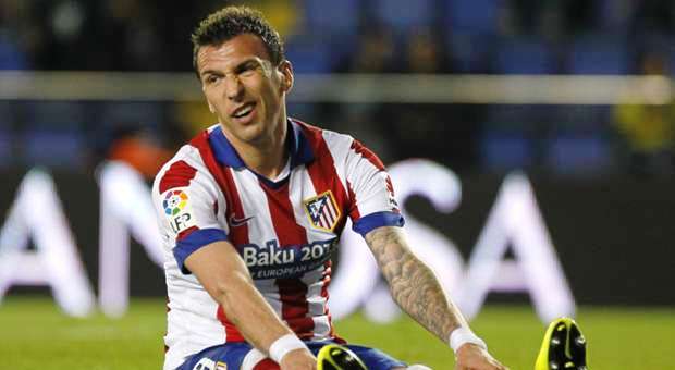Simeone lên tiếng về tin đồn Mandzukic tới MU