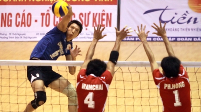 VIDEO: Ngô Văn Kiều - Từ sếu vườn đến 'oanh tạc cơ'
