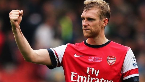 Cựu cầu thủ MU chê bai hậu vệ Arsenal