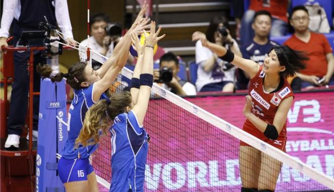 VIDEO: Loạt đôi công thót tim giữa Nhật Bản và Italia ở World GP 2015