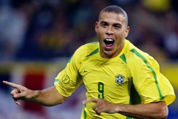 VIDEO: Ronaldo - Người ngoài hành tinh, huyền thoại bất tử
