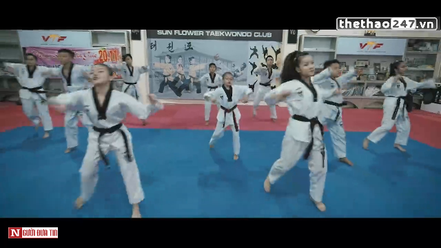 VIDEO: Màn đồng diễn đẹp mắt của các võ sỹ Taekwondo Việt Nam