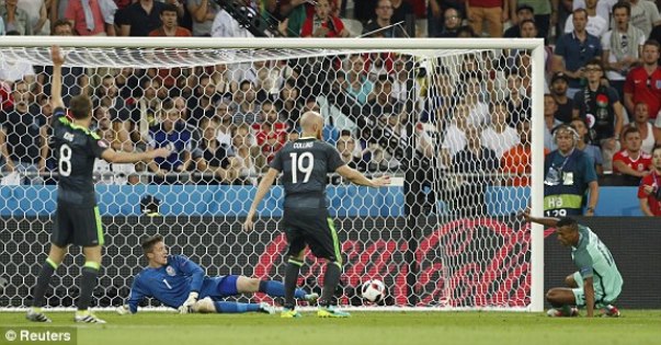 VIDEO: Luis Nani gia tăng cách biệt lên 2-0 cho Bồ Đào Nha