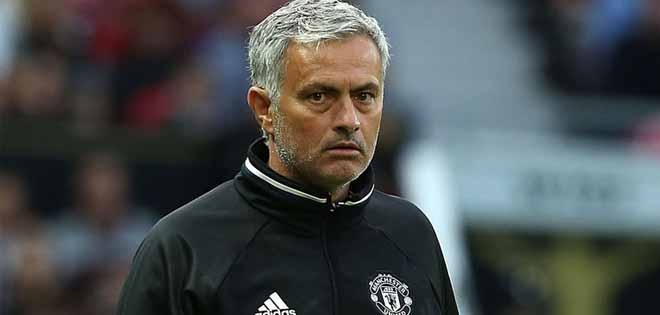 Bật Mourinho, một ngôi sao sắp rời Man Utd