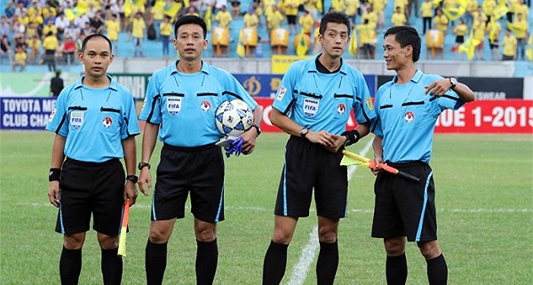 Điểm tin 21/8: Trọng tài Nhật bắt V-League, Neymar từ chức
