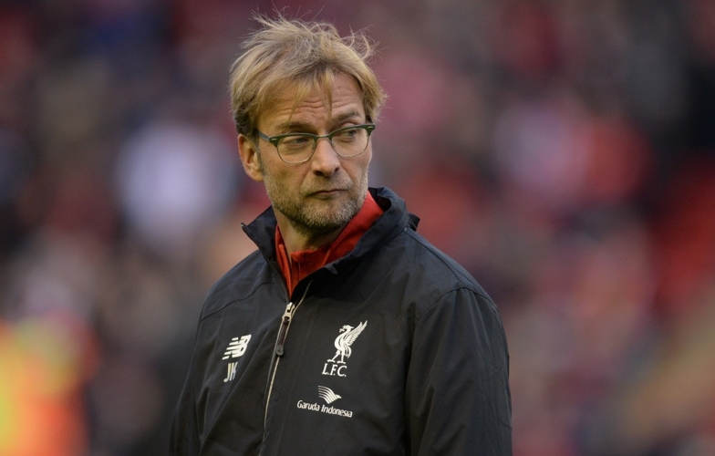 Liverpool nhận 2 tin cực buồn trước đại chiến với MU