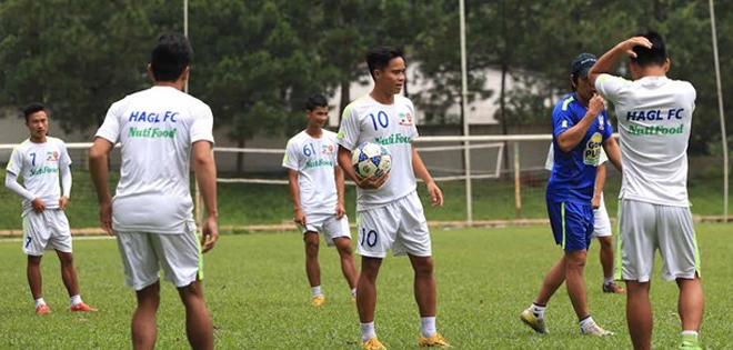 HAGL hội quân, giữ chân thành công ngoại binh Nhật Bản