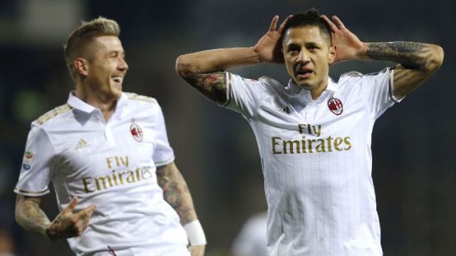 Video bàn thắng: Empoli 1-4 AC Milan (Vòng 14 - Serie A)