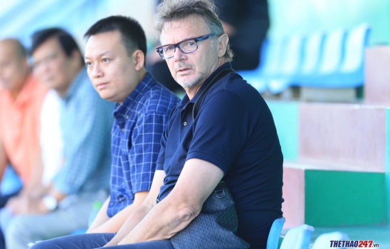 HLV Troussier có thể mất tài năng tốt nhất khóa 4 HAGL ở U19 châu Á