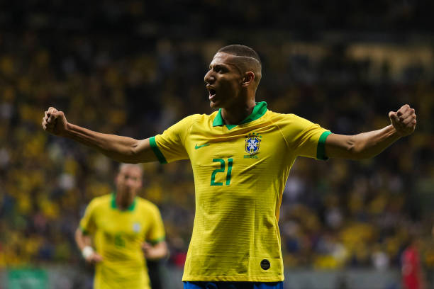 VIDEO: Neymar chấn thương, Brazil vẫn đánh bại Qatar