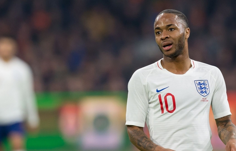 Sterling bị loại khỏi ĐT Anh vì xô xát với cầu thủ Liverpool