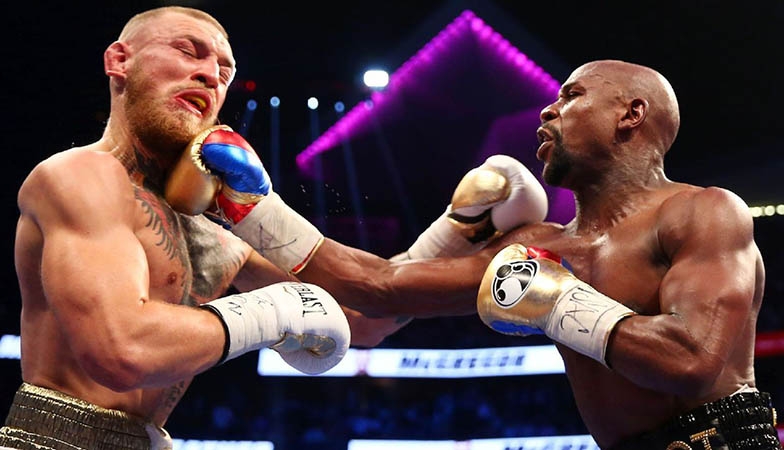 'Độc cô cầu bại' Mayweather hạ gục McGregor ở trận chiến lớn nhất lịch sử