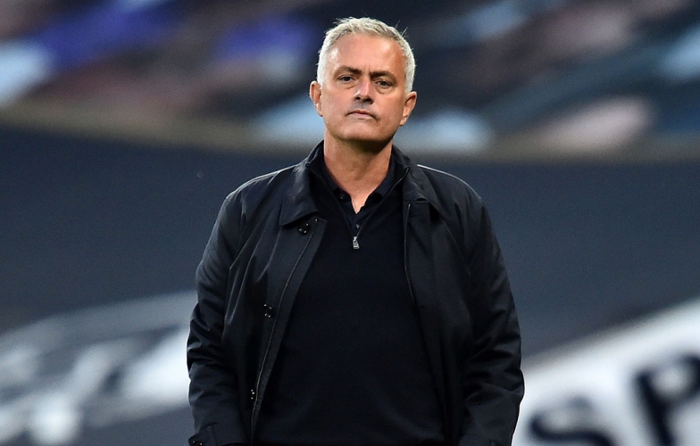 Chuyển nhượng bóng đá tối 12/2: MU chốt Alaba, Mourinho sắp bị sa thải?