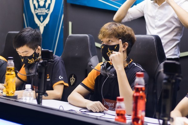 Lịch thi đấu play-off Liên Quân Mobile mùa đông 2020