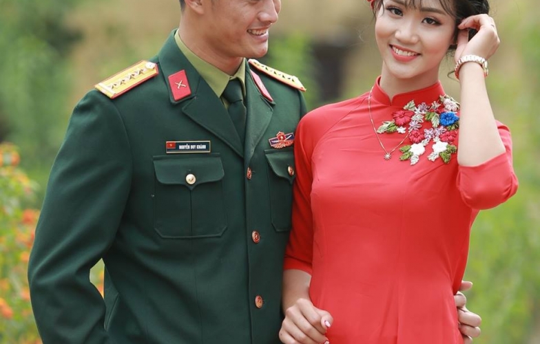 Ngắm nhìn bộ ảnh cưới đẹp 'mê hồn' của cặp đôi làng chuyền