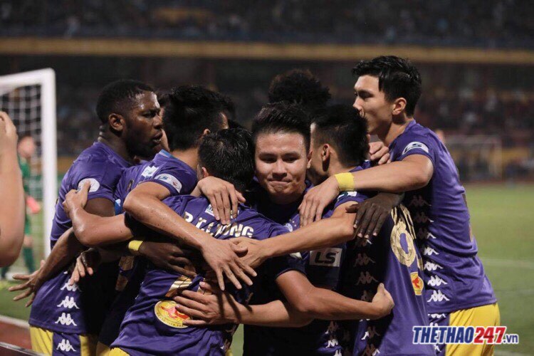 Sài Gòn giương cờ trắng, Hà Nội vẫn mơ AFC  Champions League