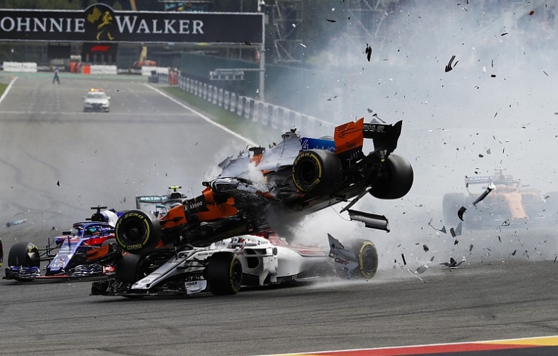 VIDEO: Top 10 tai nạn kinh hoàng nhất đường đua F1 năm 2019