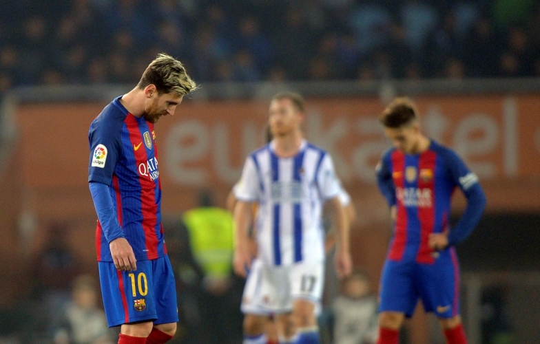Huyền thoại Pháp: 'Barca là đội bóng của những gã hề'