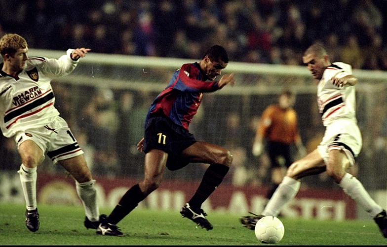 VIDEO: Nhìn lại trận cầu kinh điển MU 3-3 Barca