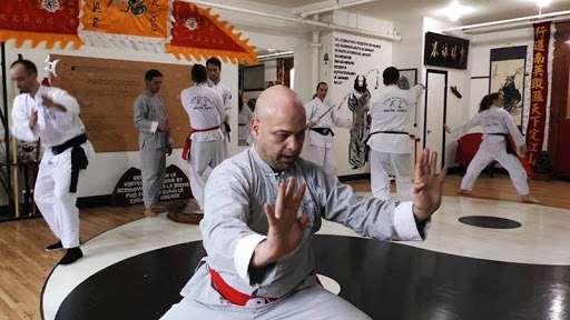 Cao thủ Vịnh Xuân Flores giao chiến nhà vô địch Pencak Silat