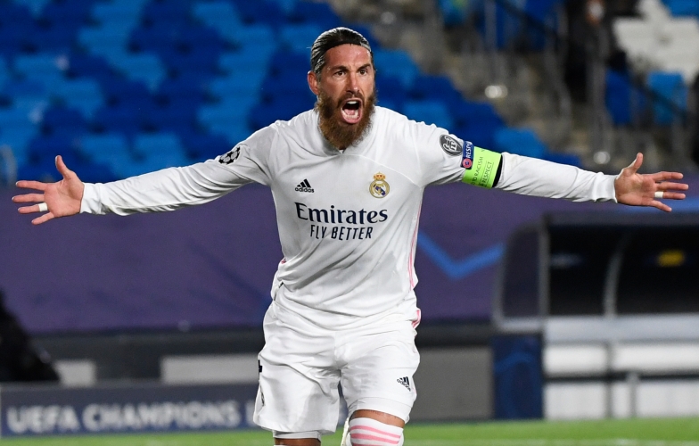 Sergio Ramos chạm cột mốc ghi bàn lịch sử