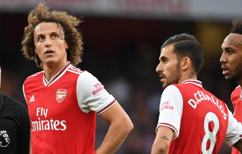 'Nạn nhân' của David Luiz chính thức lên tiếng về vụ ẩu đả