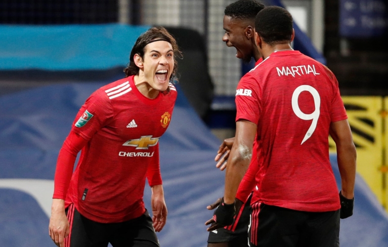 Cavani tỏa sáng, MU hạ Everton ngay trên sân khách