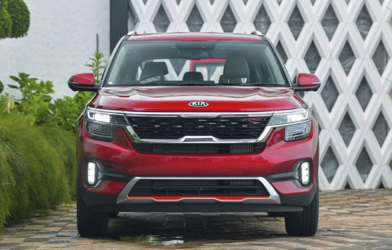 SUV giá rẻ KIA Seltos “gây sốt” tại nước bạn, sắp cập bến Việt Nam