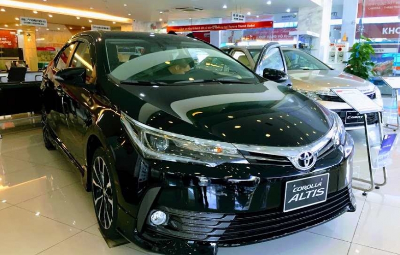 Giá xe Toyota Corolla Altis giảm gần 100 triệu đồng tại Việt Nam