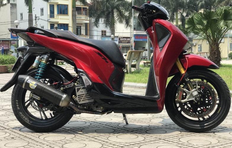 Mục sở thị Honda SH 150i độ hơn 400 triệu đồng tại Hà Nội