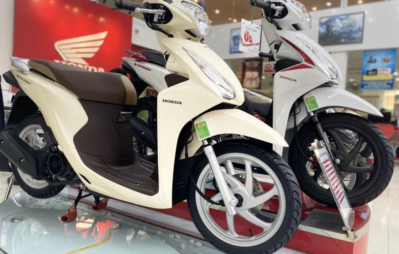 Giá xe Honda Vision bất ngờ giảm khi phiên bản mới ra mắt