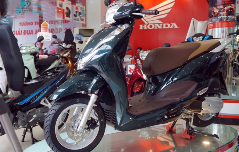 Giá xe Honda Lead gây bất ngờ sau Tết, khách Việt sốt sắng