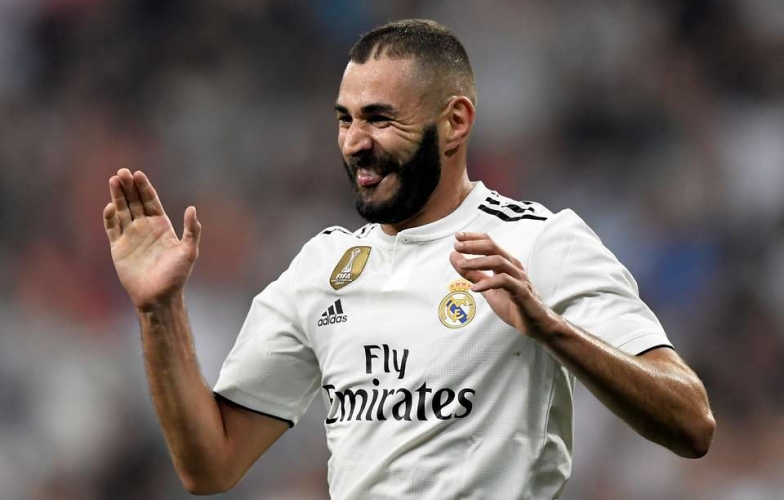 Benzema: 'Tôi hạnh phúc vì không có Ronaldo'