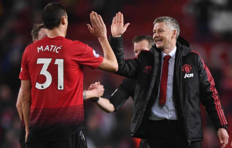 Messi dính 'lời nguyền' tứ kết Champions League, MU ăn mừng