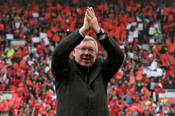 Tin thể thao HOT sáng 13/2: Cầu thủ được Sir Alex cưng chiều nhất, Nhà ĐKVĐ SEA Games bị tai nạn