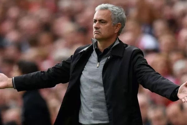 MU gây sốc với ‘dự bị' của Real thay Fellaini